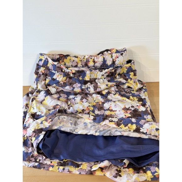 torrid Pants - Torrid Floral Print Shorts Plus Size‎ 5 Elastic Waist Pull On Lined